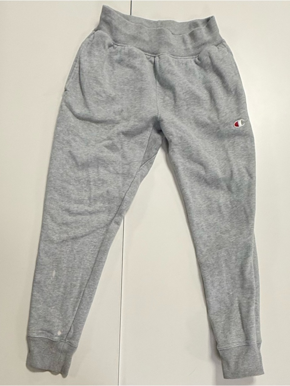 Champion Light Grey Men's Reverse-Weave Sweatpants Size Medium with Red Logo